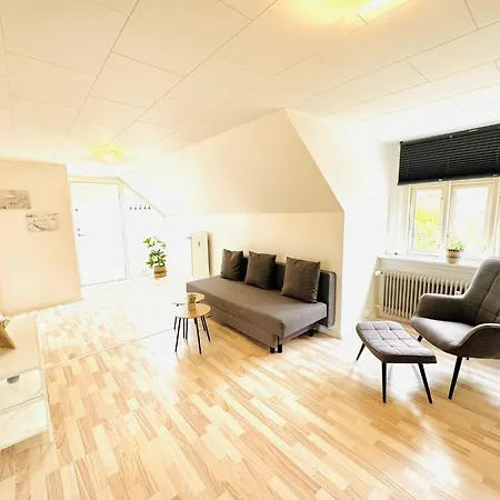 Aday - Gorgeous 1 Bedroom In * Randers