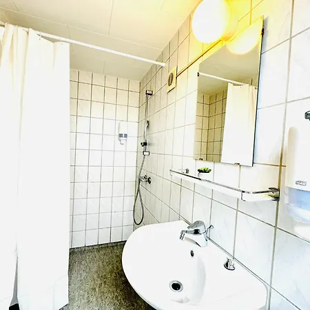 Aday - Gorgeous 1 Bedroom In